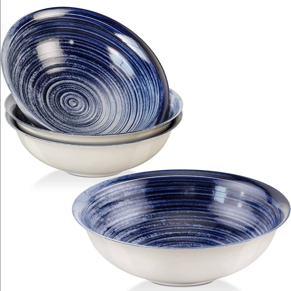 Brand New Set of 4 Porcelain Bowls 17 Ounce Microwave and Dishwasher Safe